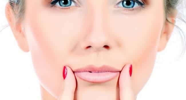 hidratante facial piel grasa hialuronico