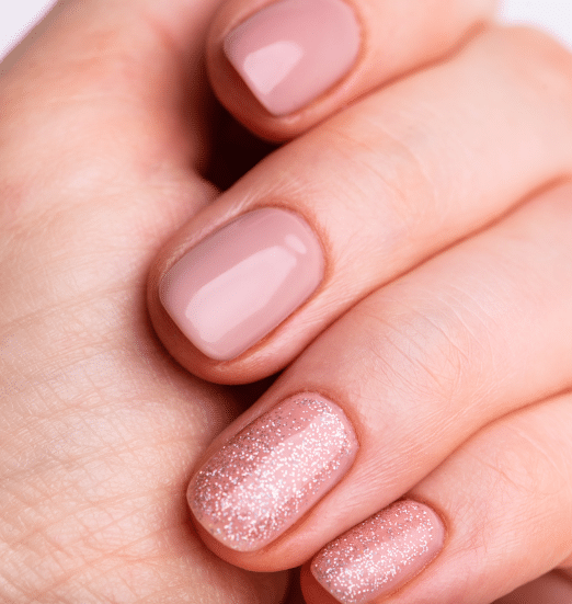 Uñas Acrílicas en Málaga - Precio y Calidad en BLUSH Estética